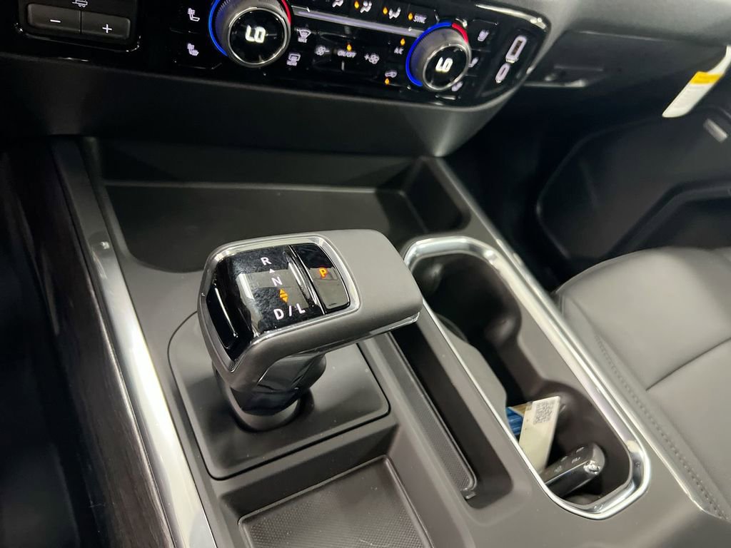New 2026 Chevrolet Silverado 1500 LTZ w/ Technology Package AWD/4WD image 18