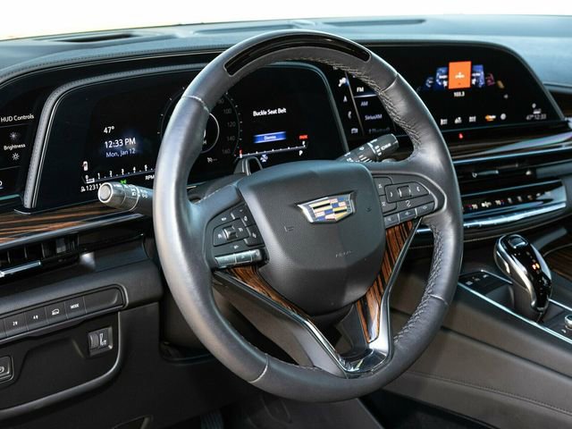 Used 2023 Cadillac Escalade ESV Premium Luxury image 26