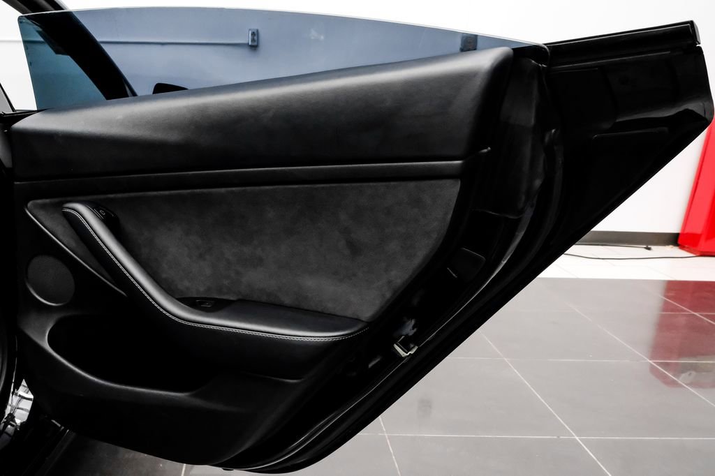 Used 2022 Tesla Model 3 Long Range image 42