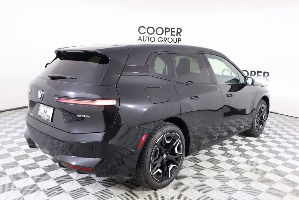 New 2025 BMW iX xDrive50 w/ Premium Package image 21