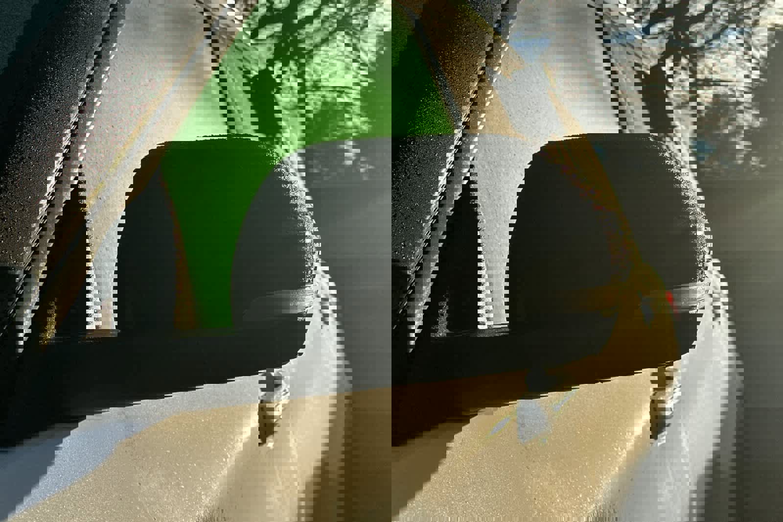 Used 2020 Ford Explorer Platinum w/ Premium Technology Package image 9