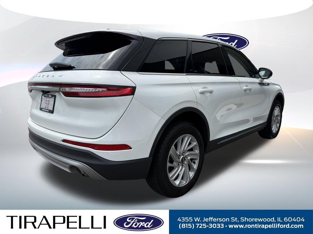 Used 2023 Lincoln Corsair AWD image 8