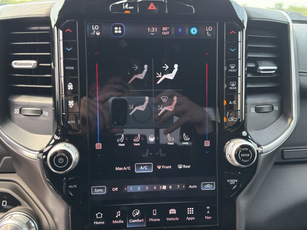 New 2026 RAM 1500 Laramie w/ Sport Appearance Package AWD/4WD image 22