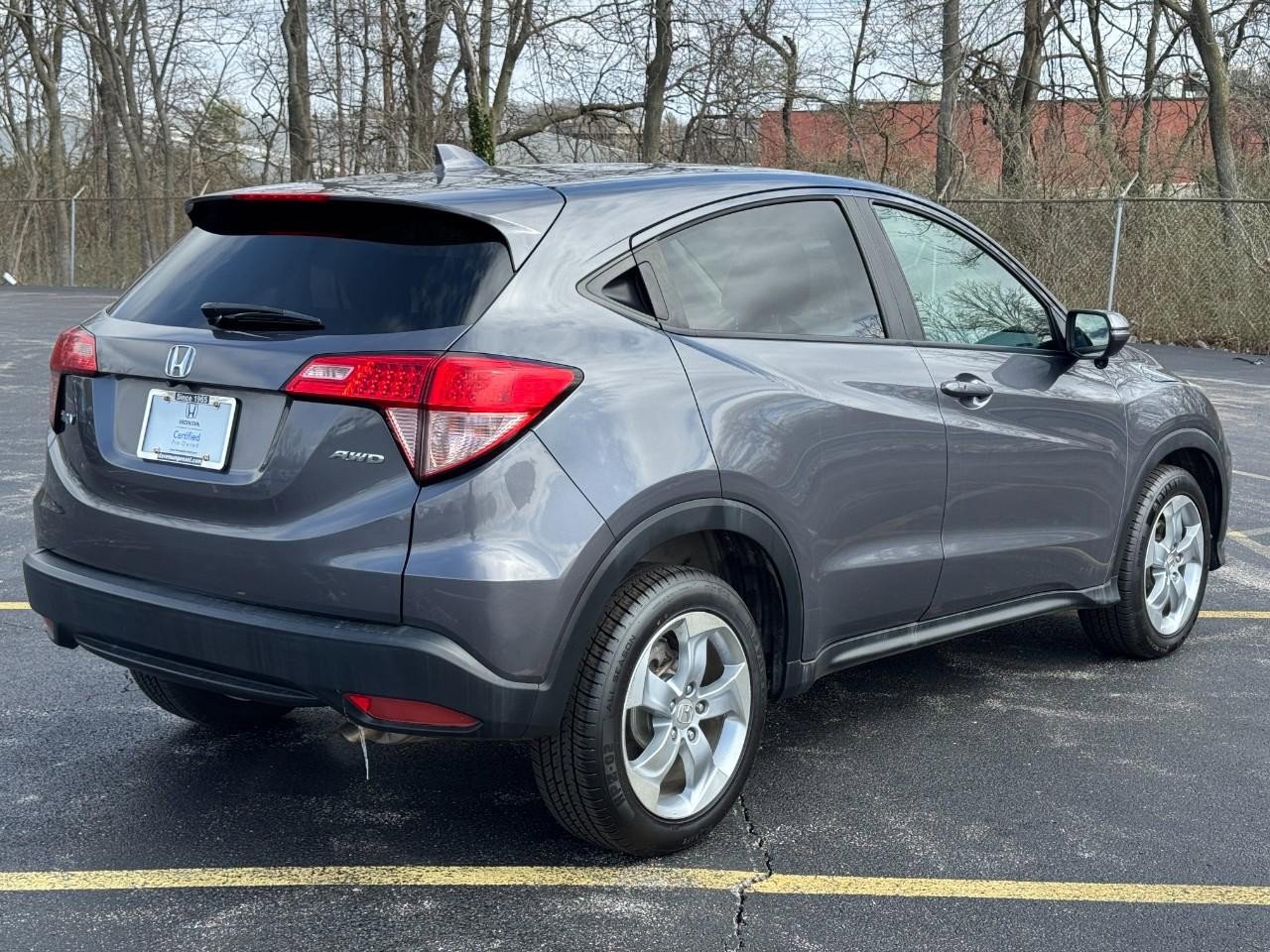 Certified 2017 Honda HR-V EX image 3