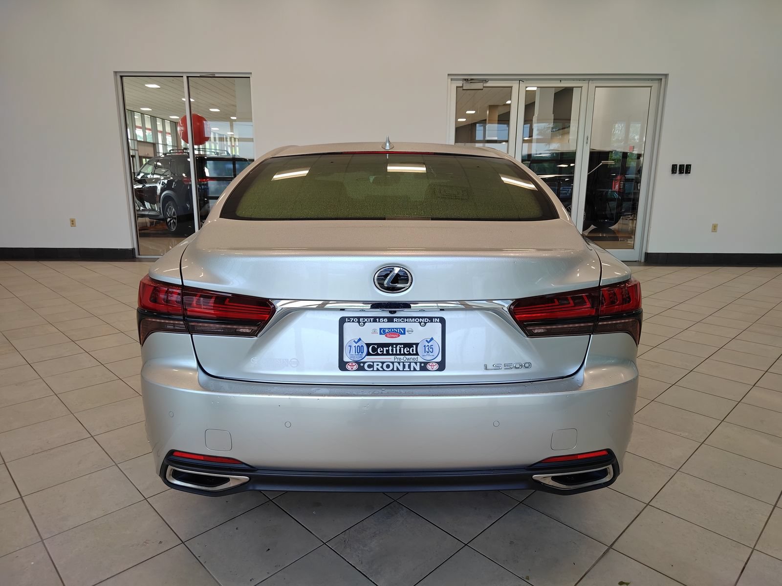 Used 2024 Lexus LS 500 RWD image 4