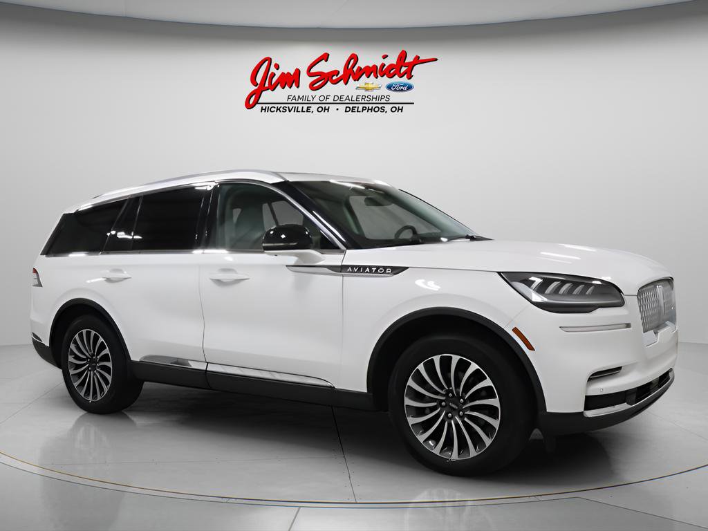 Used 2023 Lincoln Aviator Reserve image 2