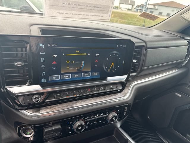 Used 2023 Chevrolet Silverado 1500 LTZ w/ Z71 Off-Road Package AWD/4WD image 22