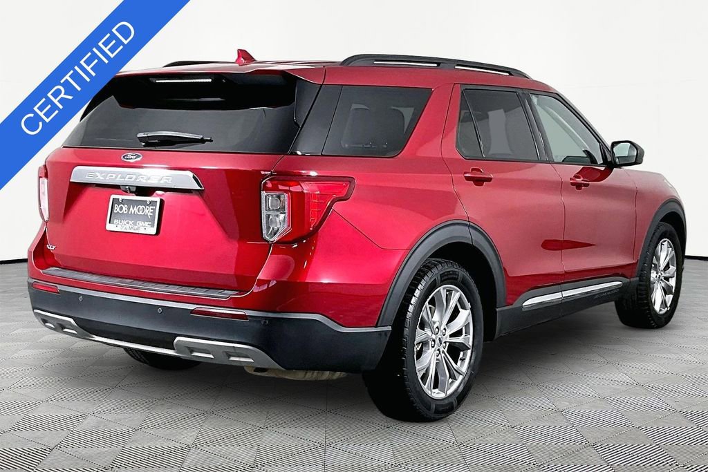 Used 2020 Ford Explorer XLT w/ Equipment Group 202A image 6