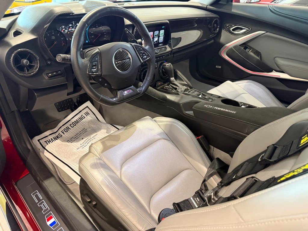 Used 2016 Chevrolet Camaro SS image 13