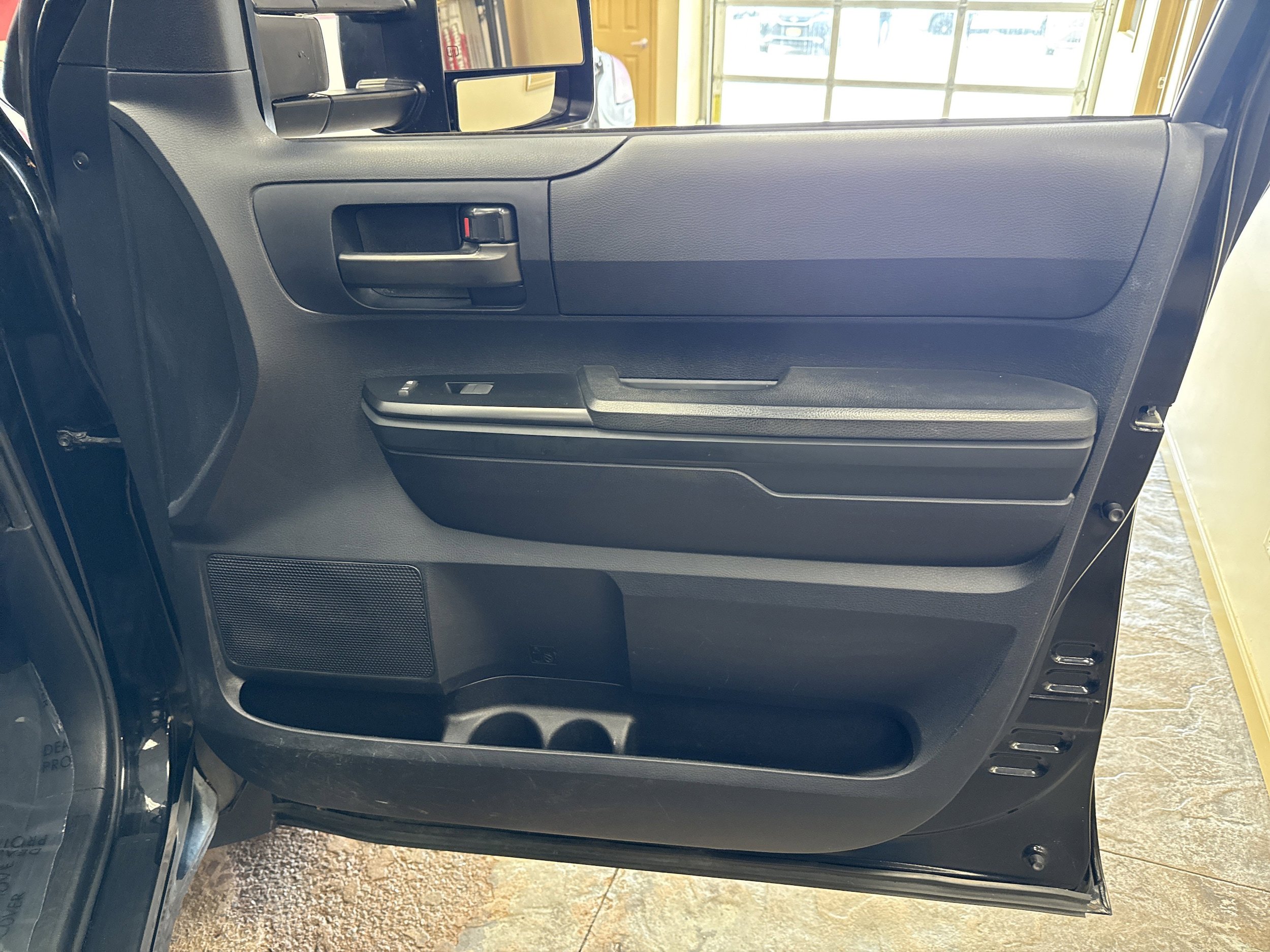Used 2016 Toyota Tundra SR AWD/4WD image 15