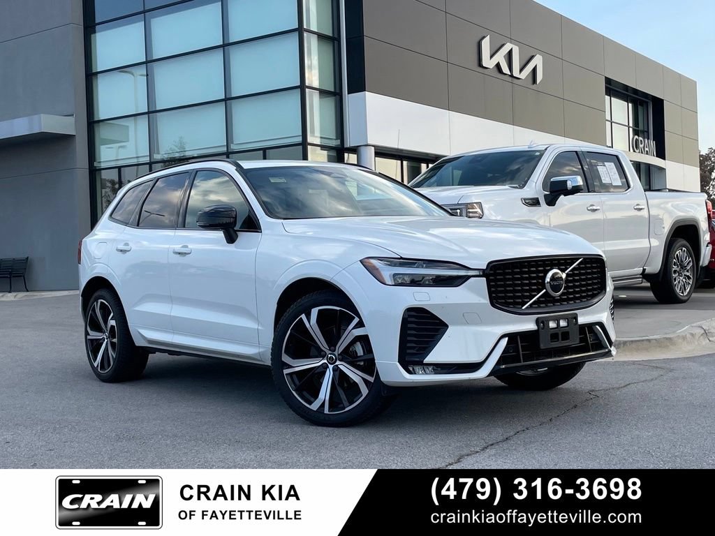 Used 2022 Volvo XC60 B5 R-Design AWD/4WD image 1