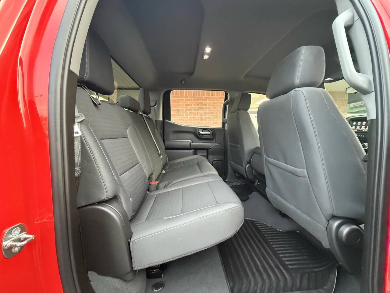 Used 2022 Chevrolet Silverado 1500 Custom AWD/4WD image 8