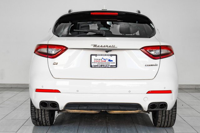 Used 2019 Maserati Levante image 7
