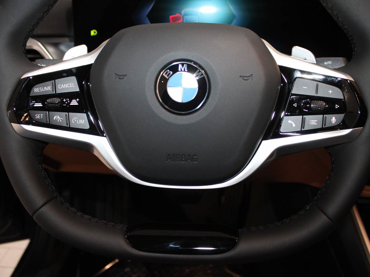 Used 2026 BMW 330i Sedan RWD image 21