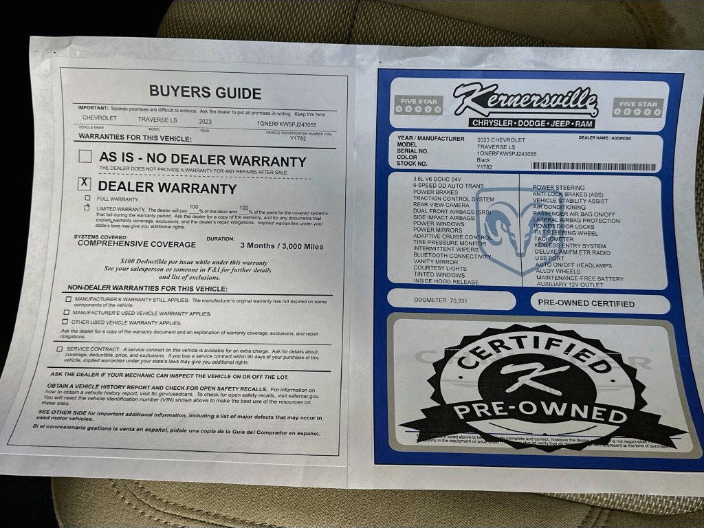 Used 2023 Chevrolet Traverse LS FWD image 36