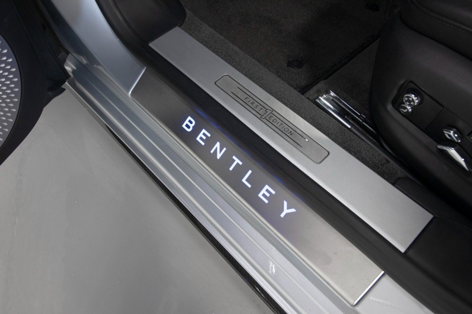 Used 2021 Bentley Flying Spur W12 w/ First Edition Specification image 39