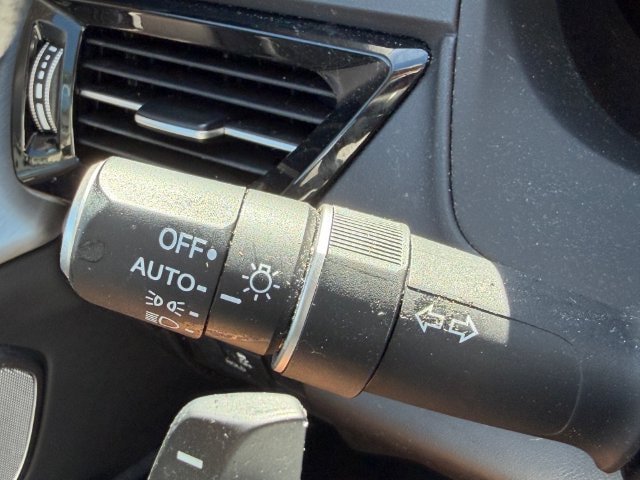 Used 2023 Acura RDX w/ Technology Package FWD image 35