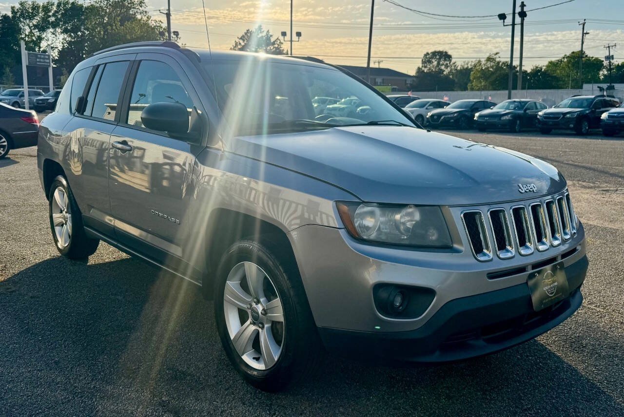 Used 2016 Jeep Compass Sport w/ Power Value Group FWD image 8