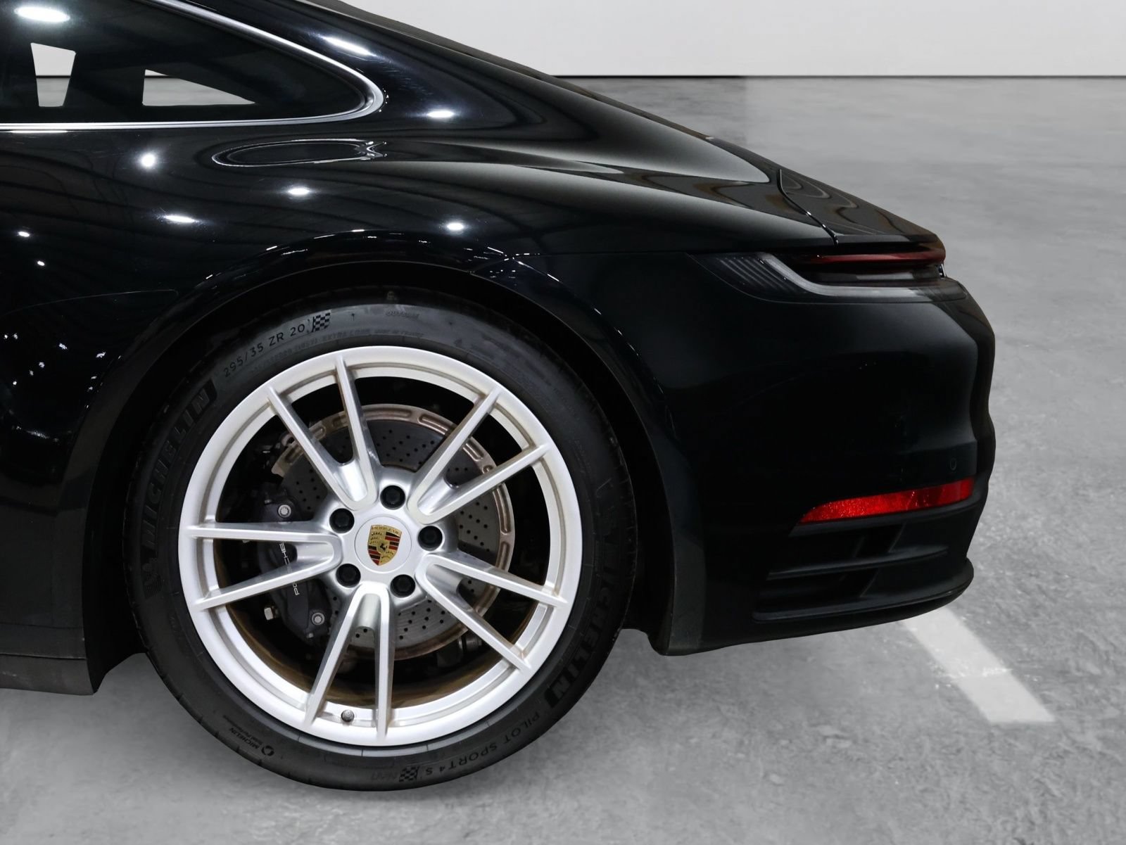 Used 2022 Porsche 911 Carrera RWD image 37