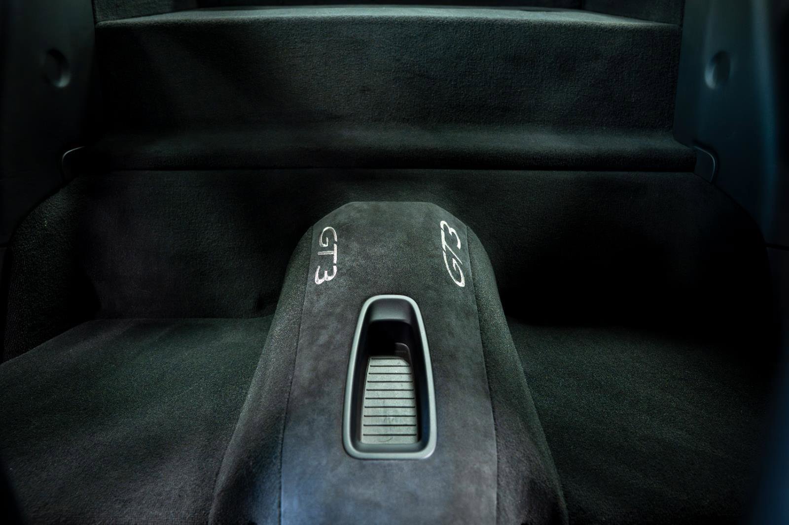 Used 2018 Porsche 911 GT3 image 76