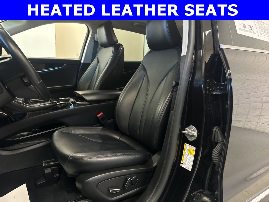 Used 2023 Lincoln Nautilus AWD w/ Premium Package image 6