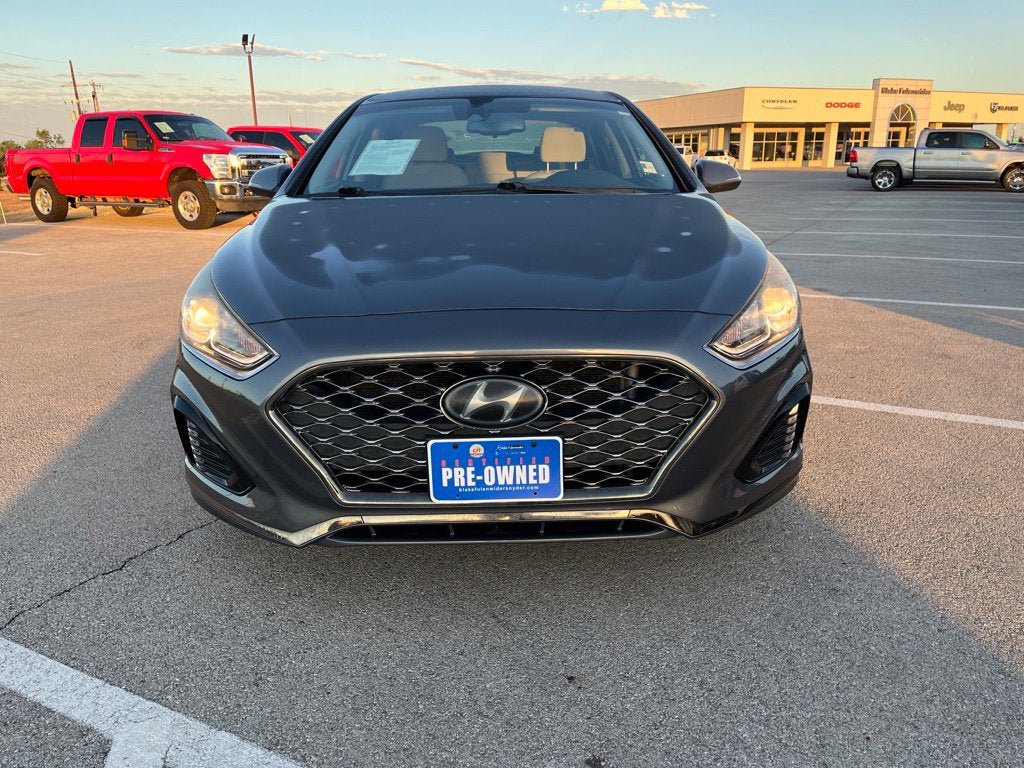 Used 2019 Hyundai Sonata SEL w/ Tech Package 02 FWD image 8