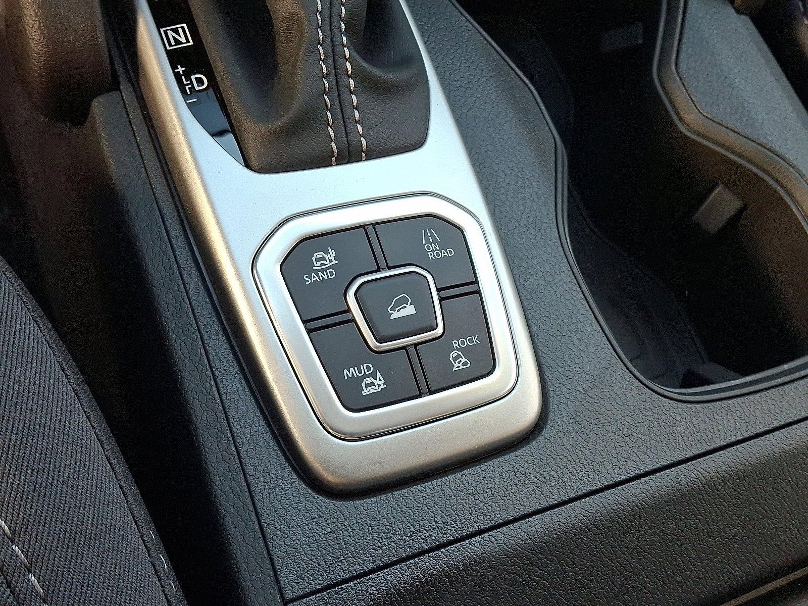 New 2026 Nissan Frontier SV w/ Tow Package image 16