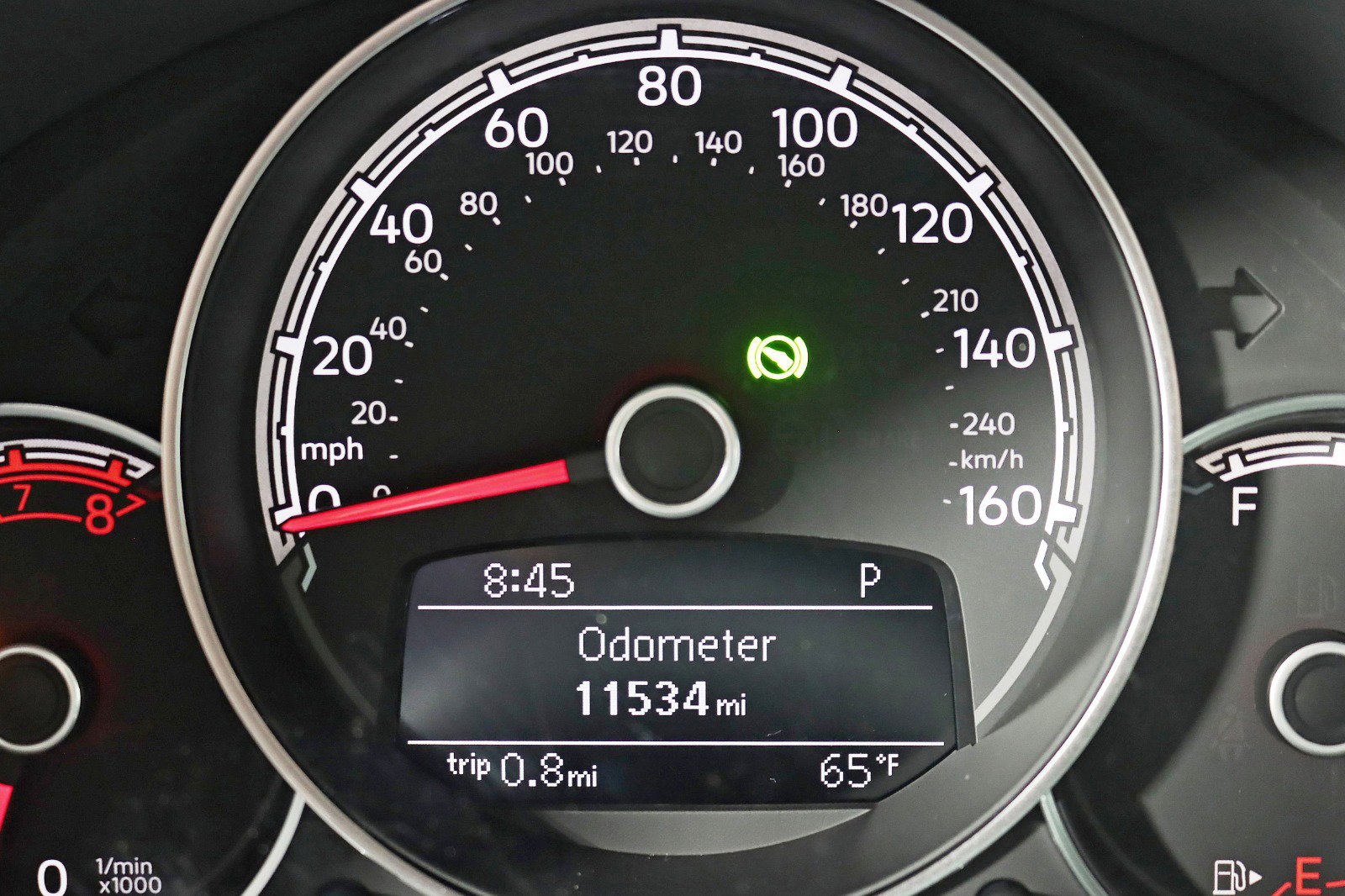 Used 2018 Volkswagen Beetle 2.0T SE FWD image 16
