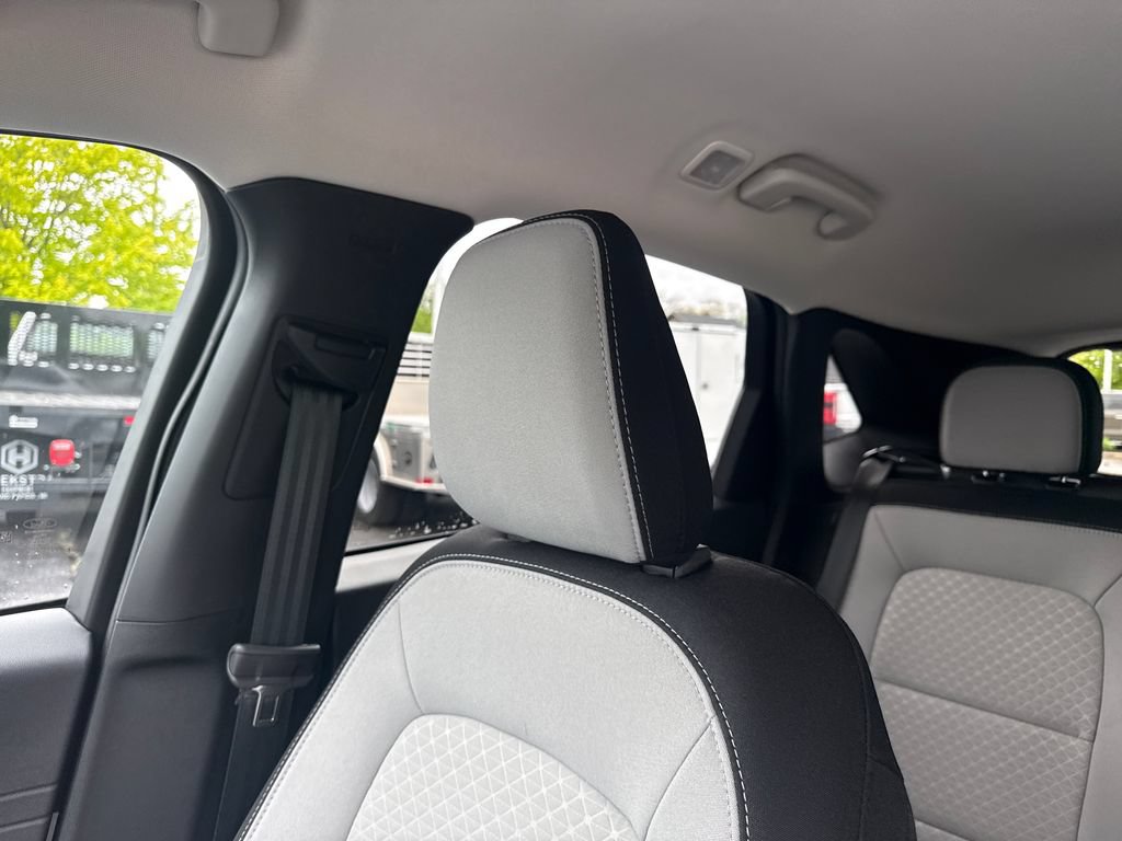 Used 2025 Ford Escape Active FWD image 38