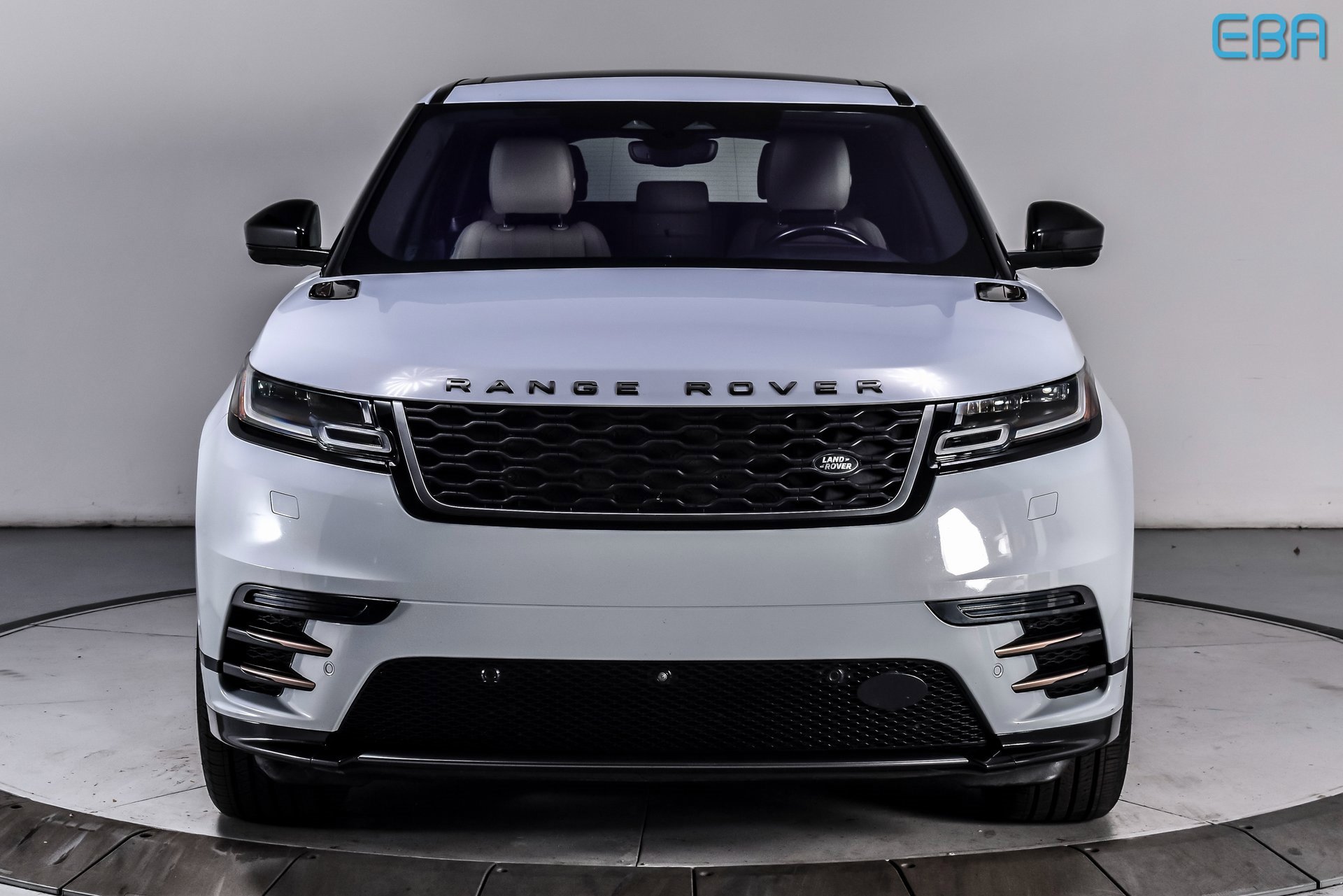 Used 2021 Land Rover Range Rover Velar R-Dynamic S image 8