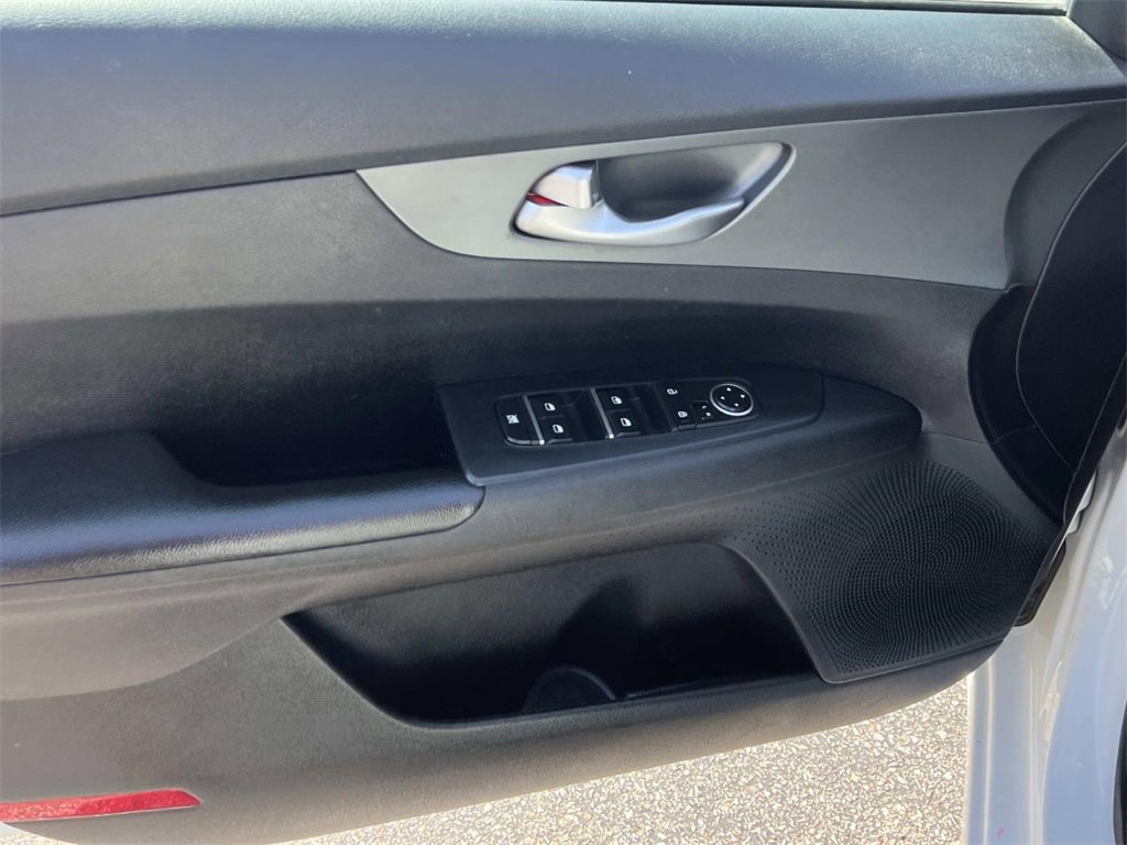 Used 2019 Kia Forte Sedan image 13