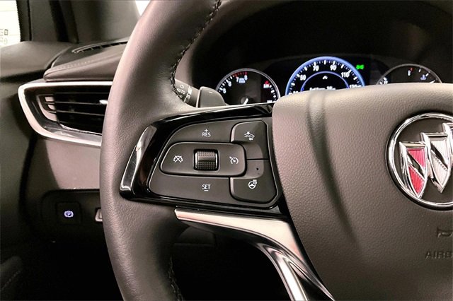 Used 2024 Buick Enclave Avenir image 23
