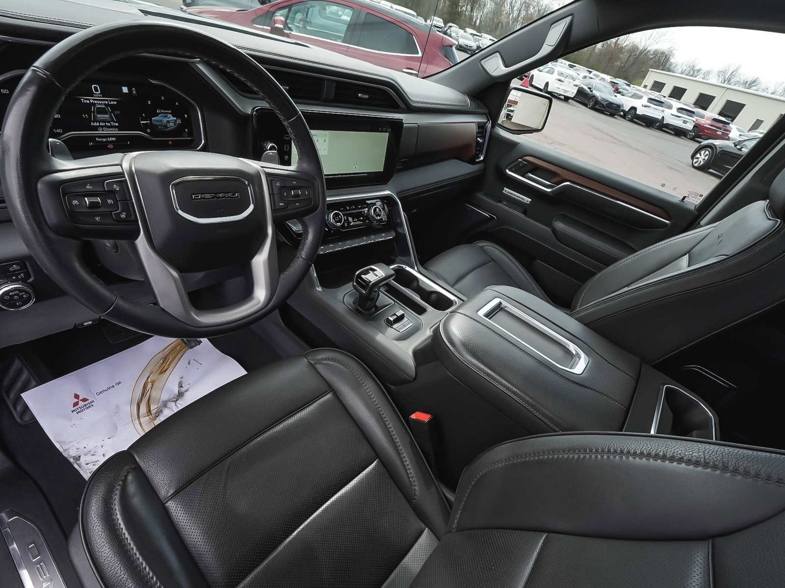 Used 2022 GMC Sierra 1500 Denali AWD/4WD image 16