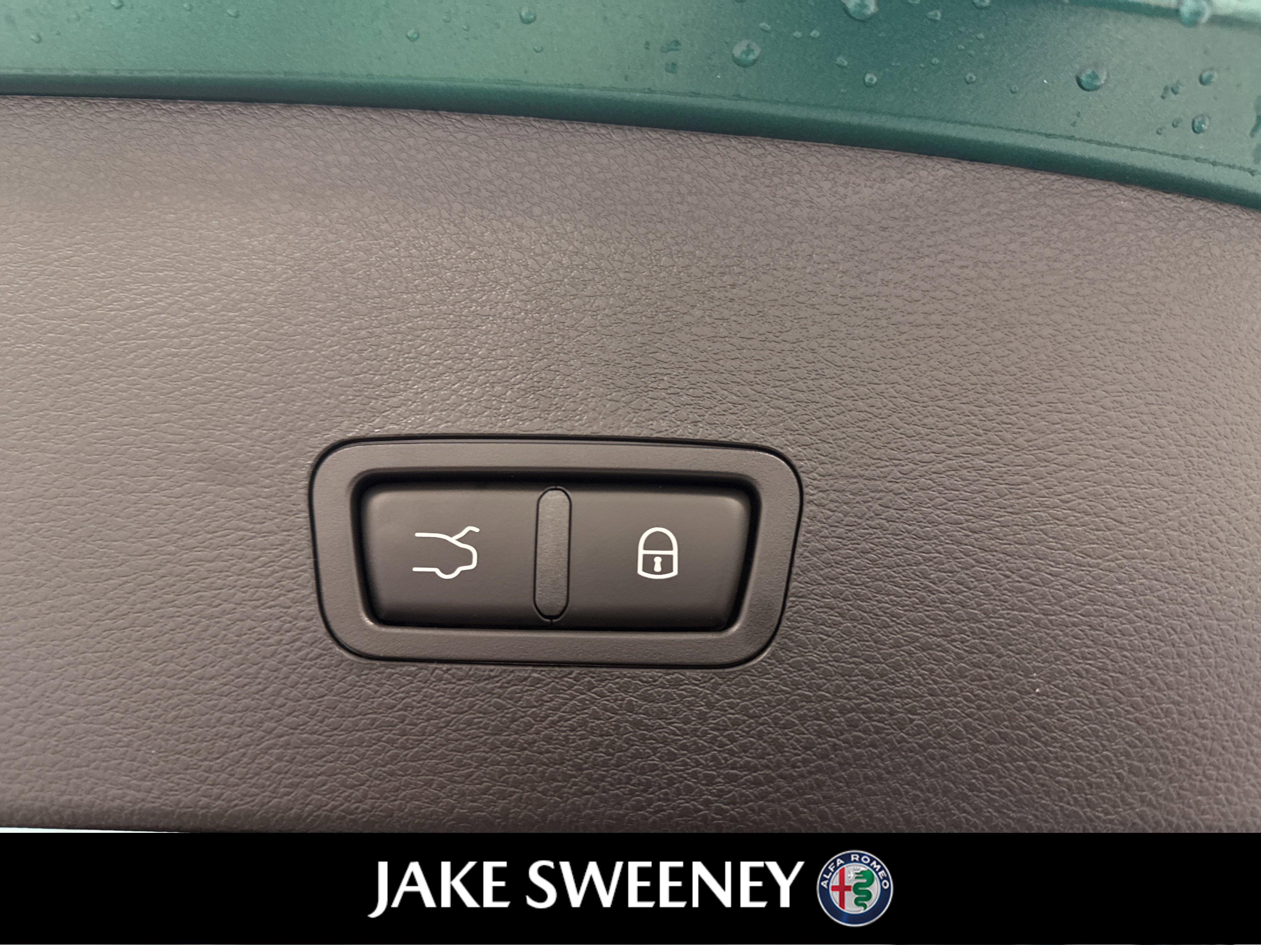 New 2026 Alfa Romeo Tonale Sprint w/ Quick Order Package 23H Volce image 30