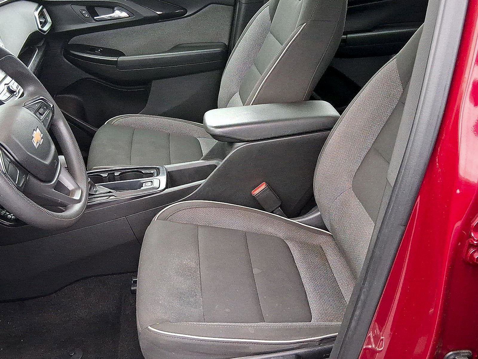 Used 2021 Chevrolet TrailBlazer LS image 11