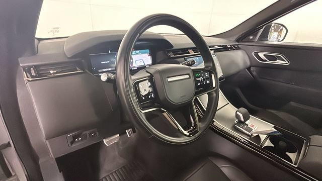 Used 2025 Land Rover Range Rover Velar Dynamic SE AWD/4WD image 14