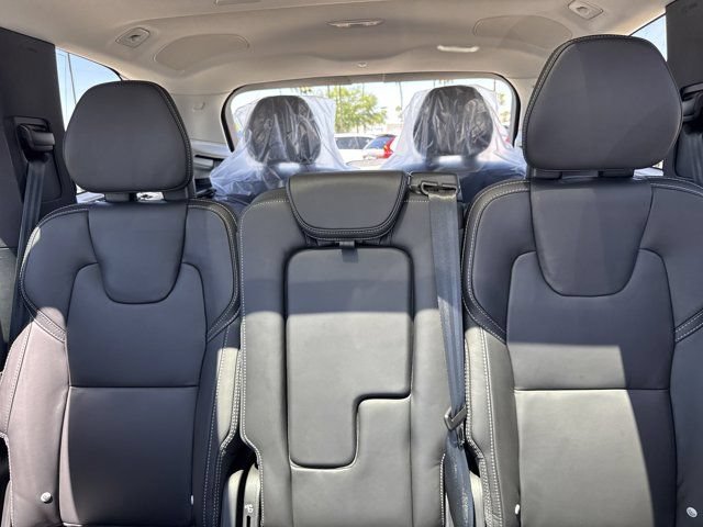 Certified 2025 Volvo XC90 T8 Ultra w/ Protection Package Premier AWD/4WD image 19