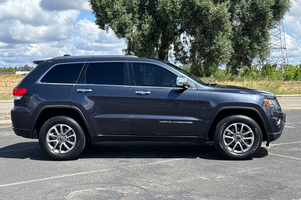 Used 2014 Jeep Grand Cherokee Limited image 3