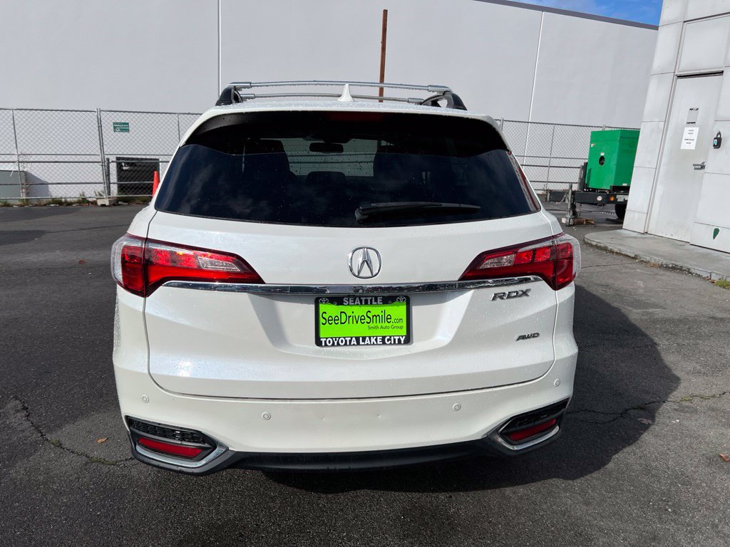 Used 2017 Acura RDX w/ Advance Package AWD/4WD image 5