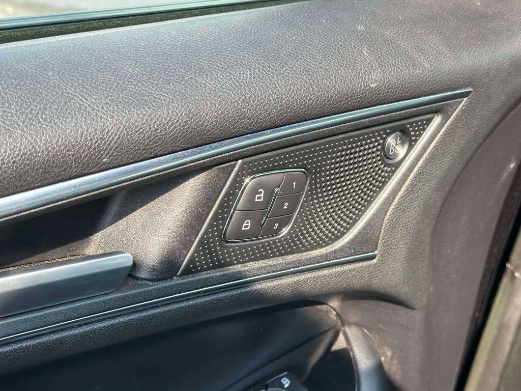 Used 2020 Ford Edge ST w/ Equipment Group 401A AWD/4WD image 18
