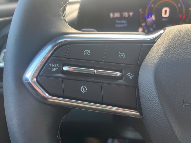 New 2027 Chevrolet Traverse Z71 w/ Driver Confidence Package AWD/4WD image 26