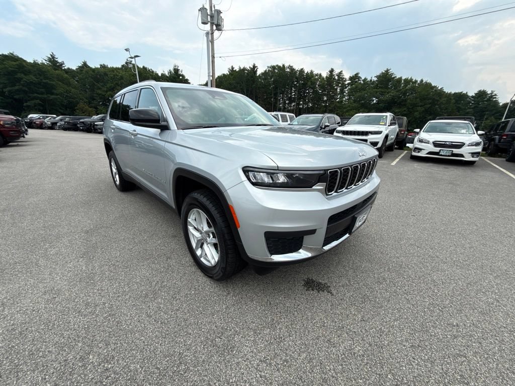 Certified 2025 Jeep Grand Cherokee L Laredo w/ Luxury Tech Group I AWD/4WD image 7