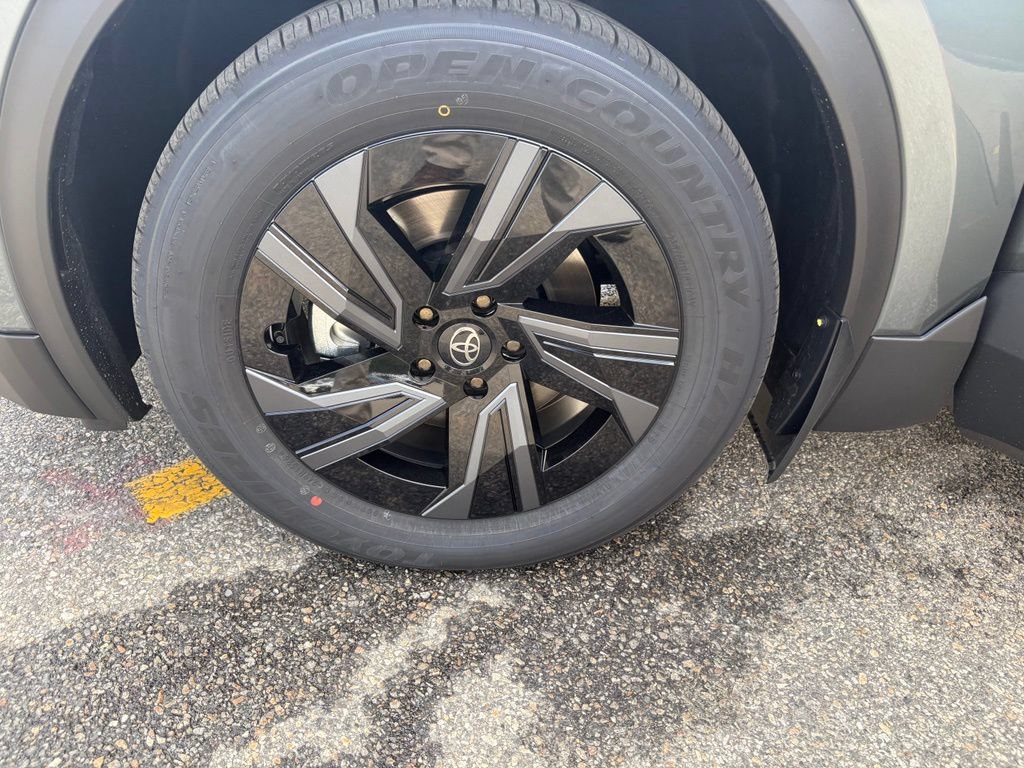 New 2026 Toyota C-HR AWD/4WD image 33