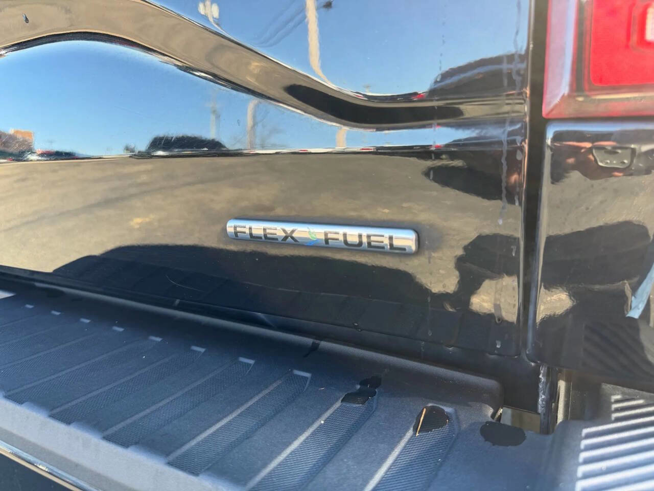 Used 2016 Ford F150 Lariat w/ Equipment Group 502A Luxury image 86