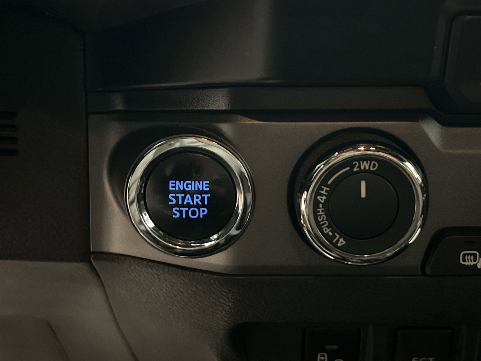 Used 2019 Toyota Tacoma TRD Sport image 28
