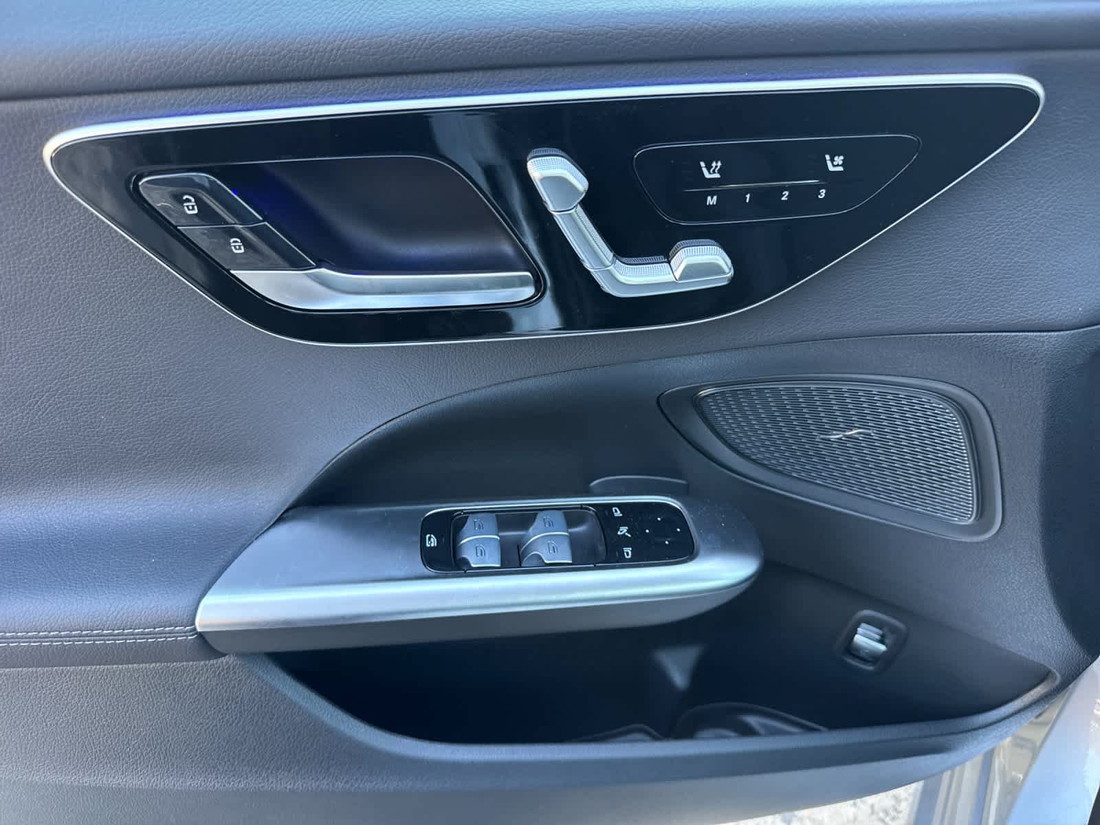 New 2026 Mercedes-Benz C 300 4MATIC Sedan image 11
