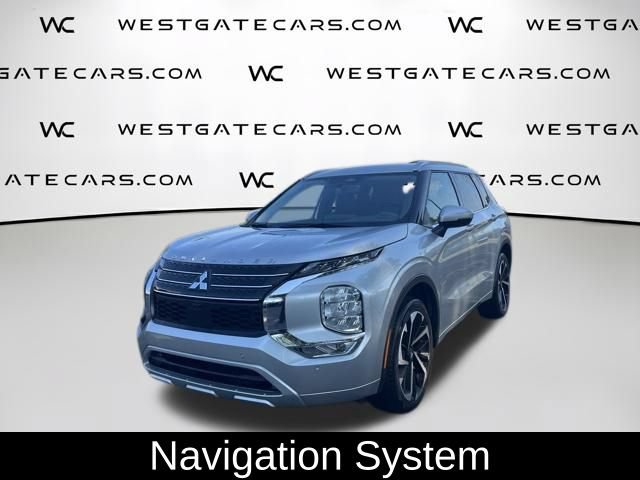 Used 2024 Mitsubishi Outlander SEL FWD image 2