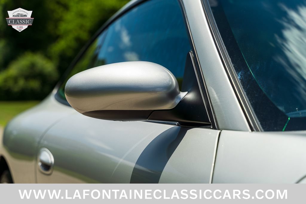 Used 2002 Porsche 911 Carrera RWD image 48