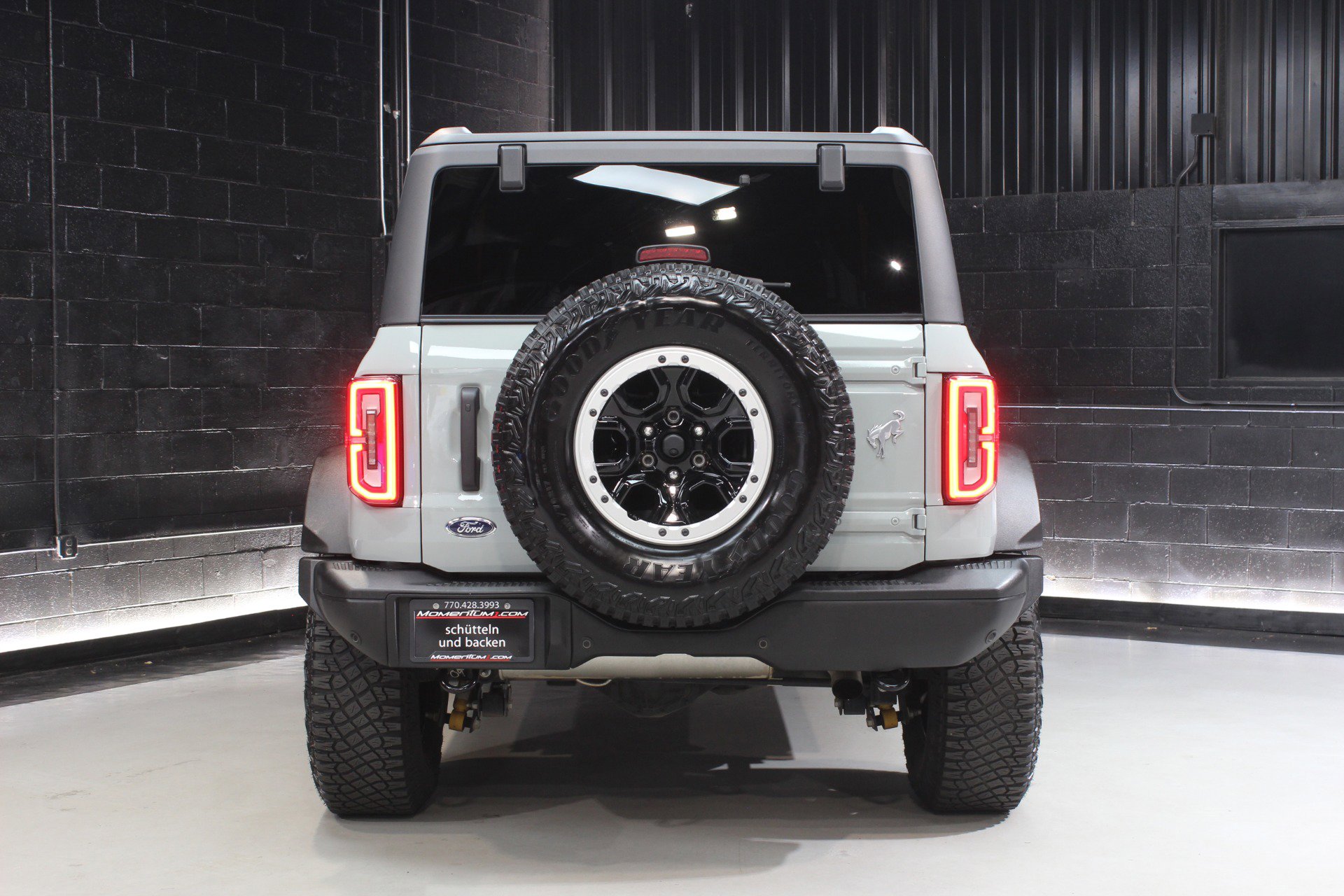 Used 2022 Ford Bronco Badlands image 13