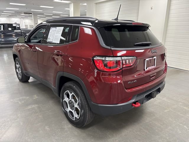 Used 2022 Jeep Compass Trailhawk w/ Trailhawk Convenience Group AWD/4WD image 5